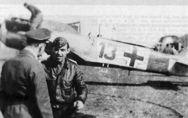 Fw-190A8-7-Staffel-II (4).jpg